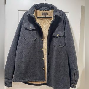 VICTORY SPORTSWEAR men’s button up jacket (XXL)